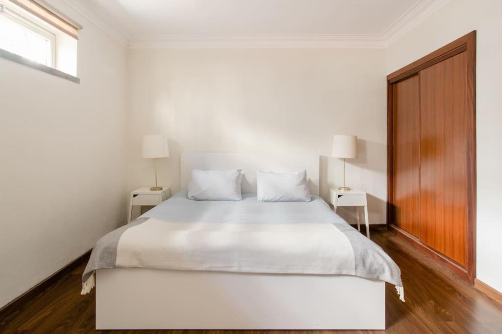 Vinaika Loft Apartment โอเอรัช ภายนอก รูปภาพ